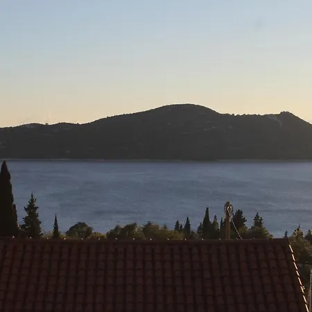 Апартаменты With A Parking Space Trsteno, Dubrovnik - 8594 Трстено