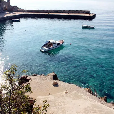 Lägenhet With A Parking Space Trsteno, Dubrovnik - 8594 *
