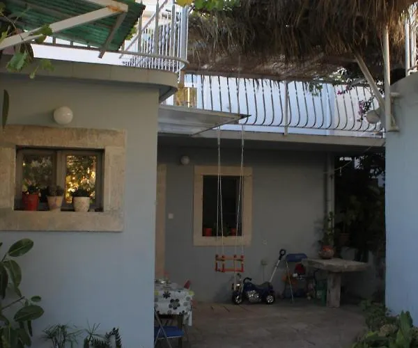 With A Parking Space Trsteno, Dubrovnik - 8594