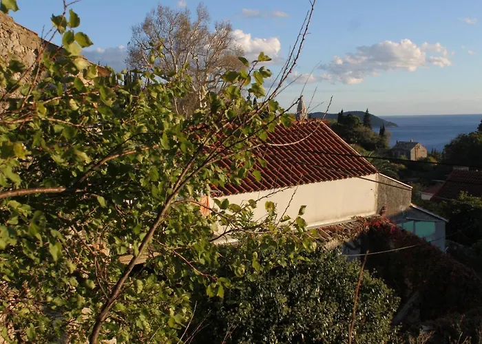 דירה With A Parking Space Trsteno, Dubrovnik - 8594 *